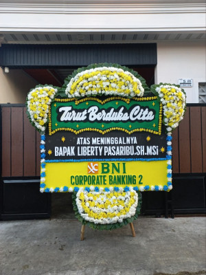 Papan Bunga Duka di Parit Rantang