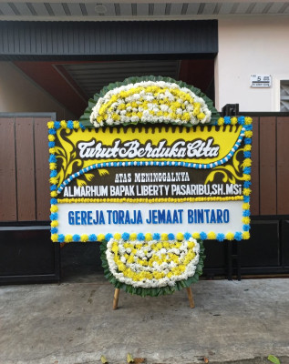 Papan Bunga Duka di Parit Rantang